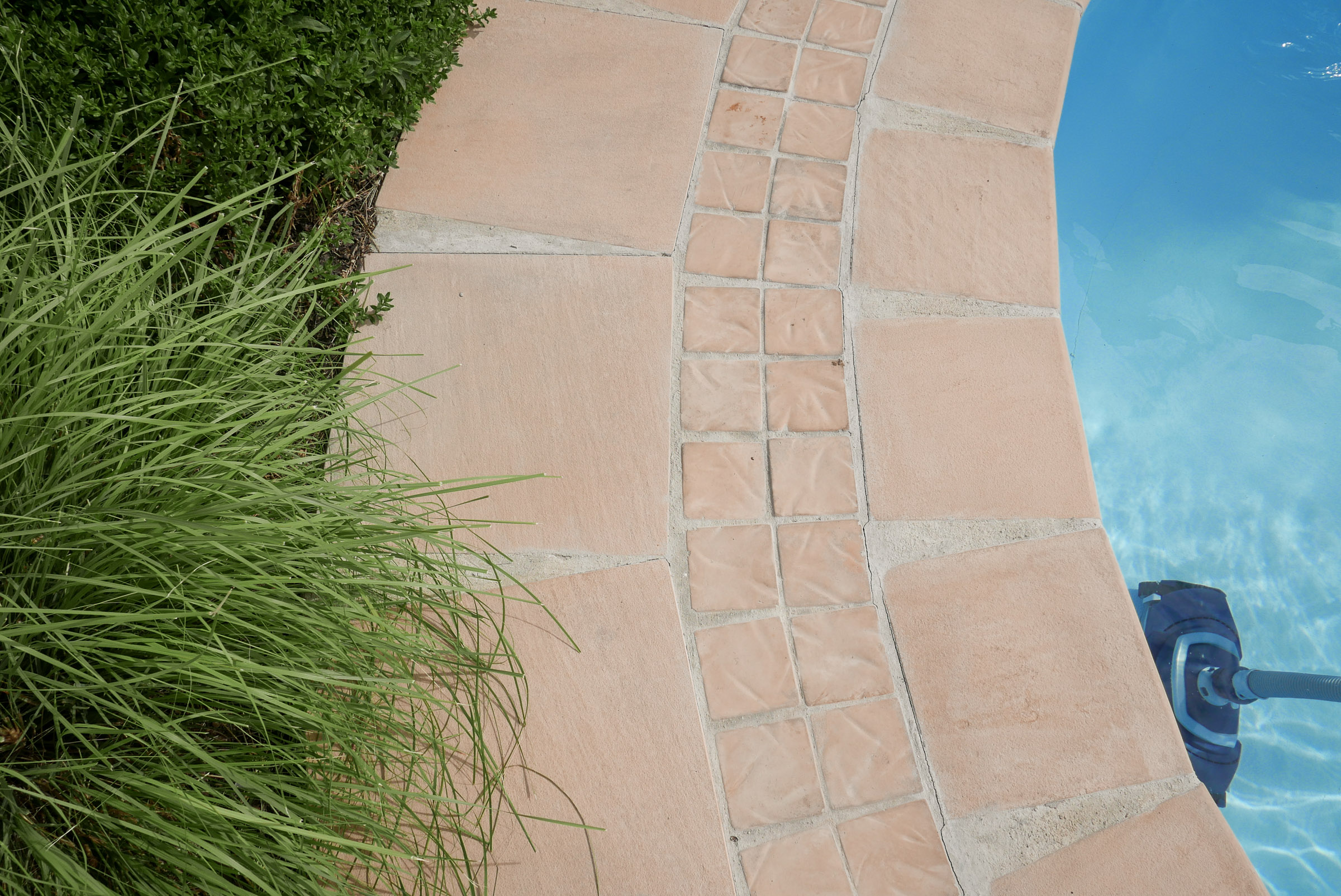 horizon-paving-patio-pool-surround-paving